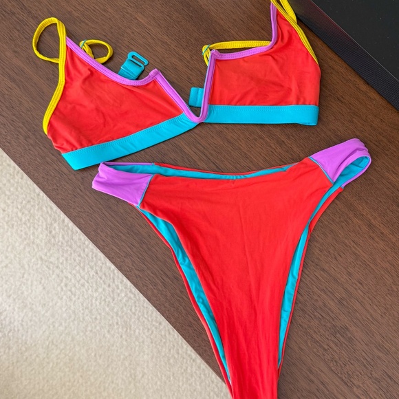 ONEONE Swimwear - Jenna top + Alison bottom in Brighton - Picture 3 of 3